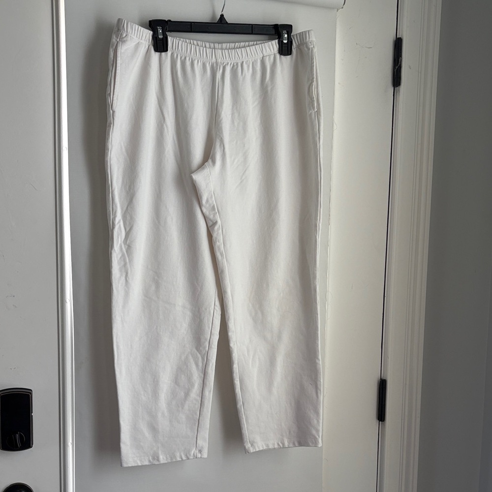 Ruby Rd. Women's Cream Straight Leg Pants